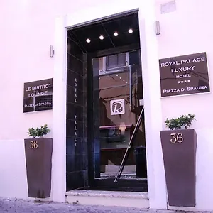 Royal Palace Luxury 4*, Roma İtalya